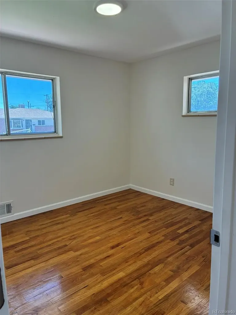 3091 S Yates Street Denver CO 80236