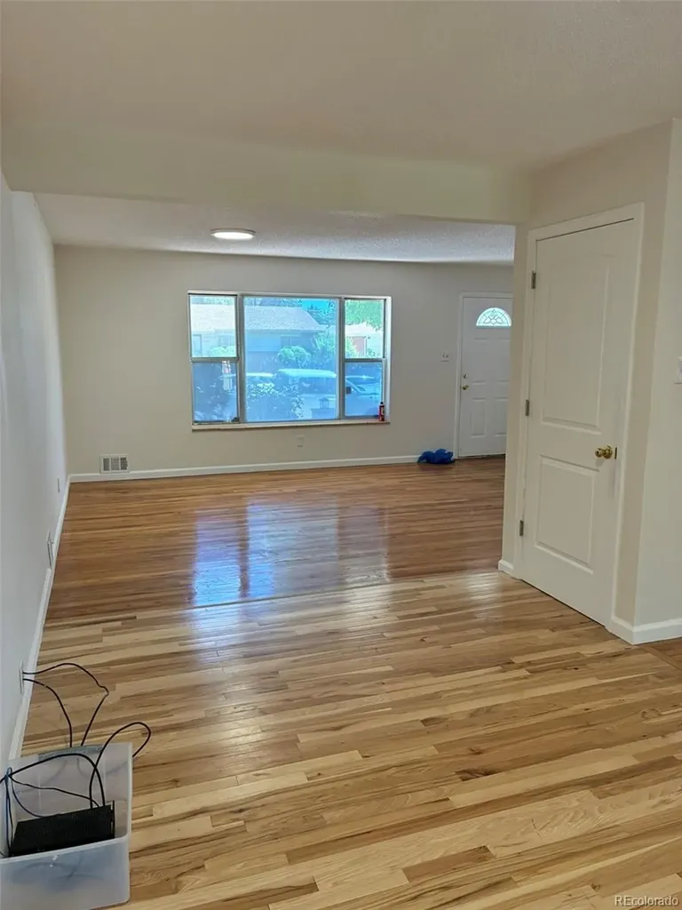 3091 S Yates Street Denver CO 80236