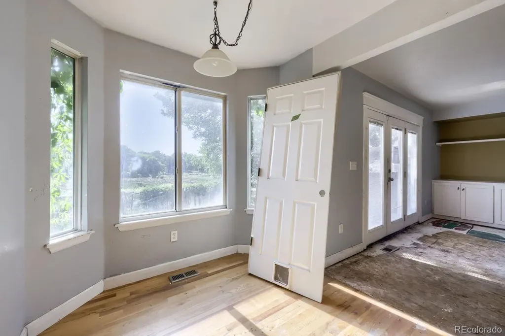 10602 Birch Street Denver CO 80233