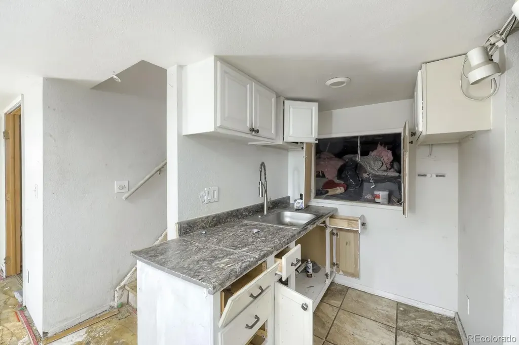 10602 Birch Street Denver CO 80233