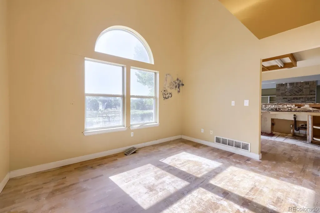 10602 Birch Street Denver CO 80233