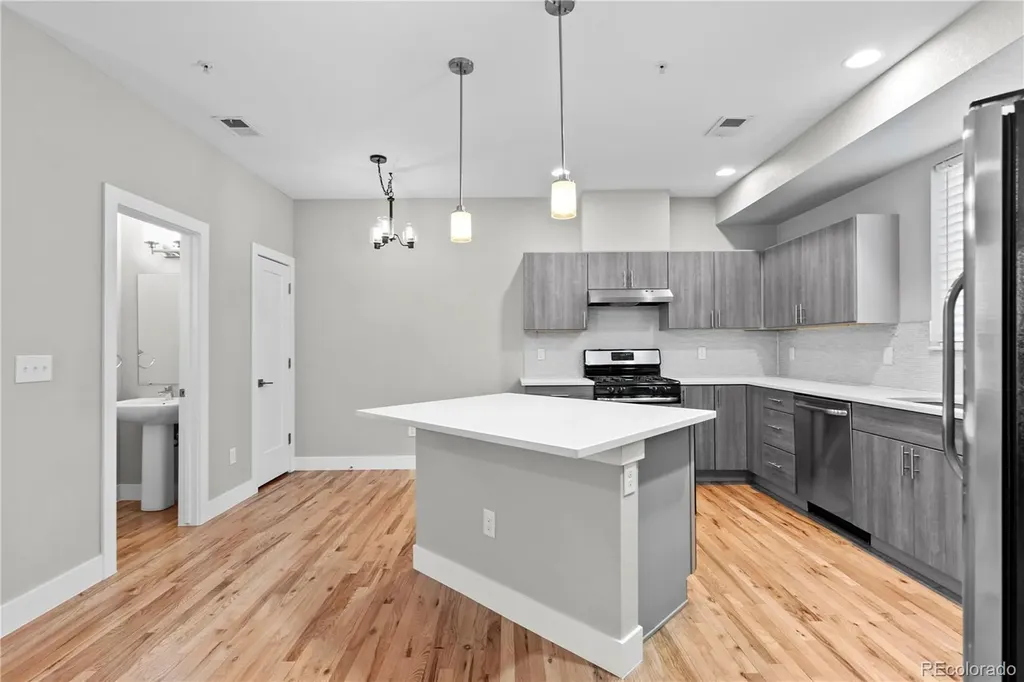 3521 W 16th Avenue Denver CO 80204