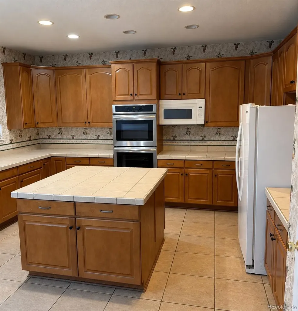 5974 Sparrow Avenue Longmont CO 80504