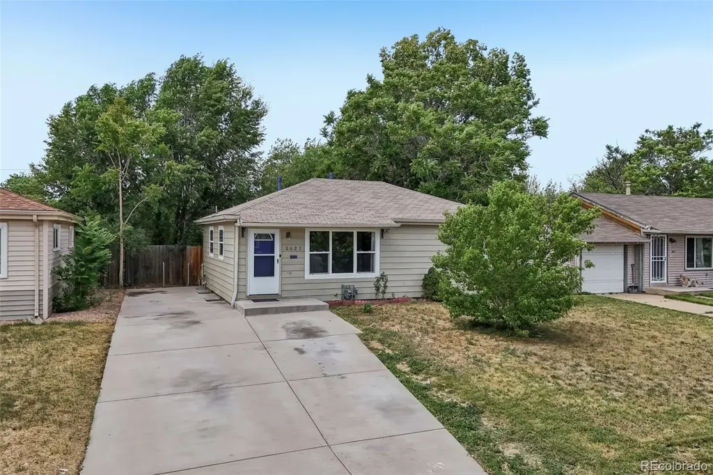 3621 Pontiac Street Denver CO 80207