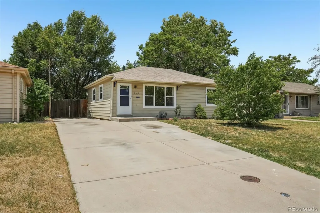 3621 Pontiac Street Denver CO 80207