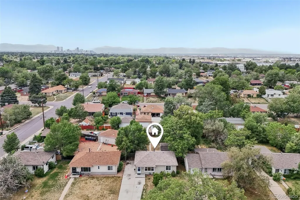 3621 Pontiac Street Denver CO 80207