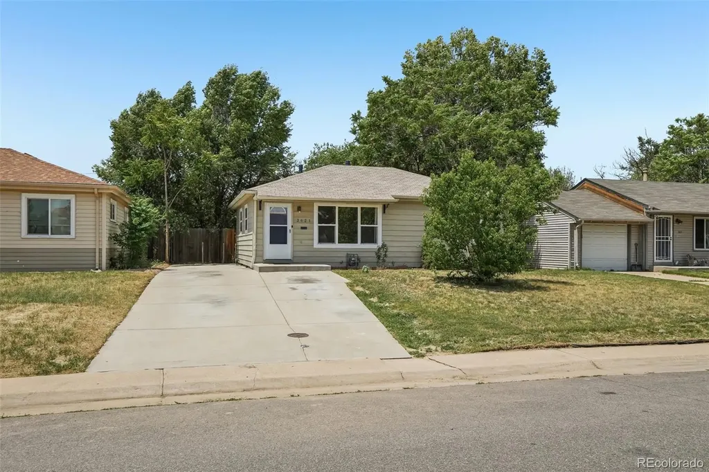 3621 Pontiac Street Denver CO 80207