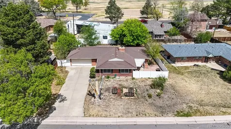 359 Quentin Street Aurora CO 80011