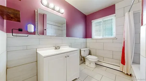 359 Quentin Street Aurora CO 80011