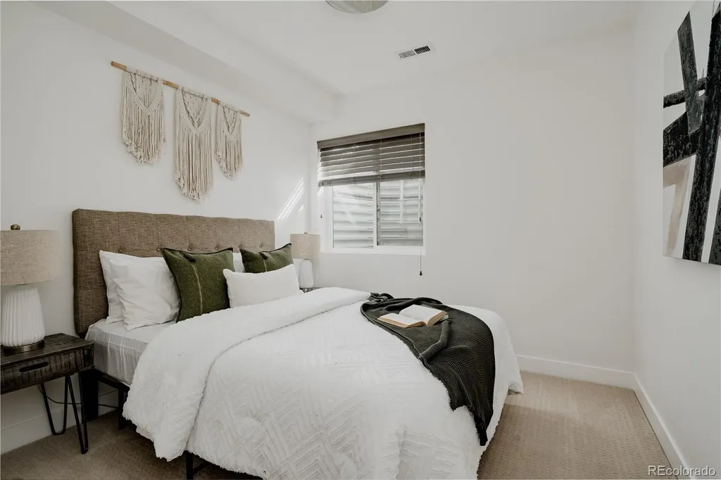 3724 Quivas Street Denver CO 80211