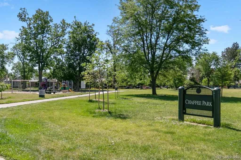 3724 Quivas Street Denver CO 80211