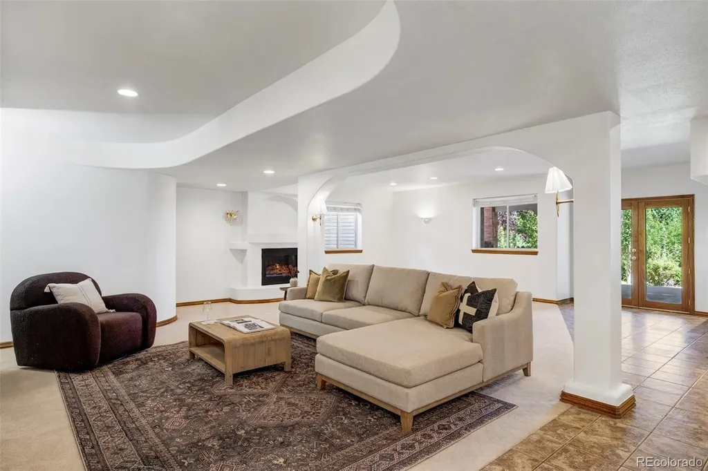16627 W 1st Avenue Golden CO 80401