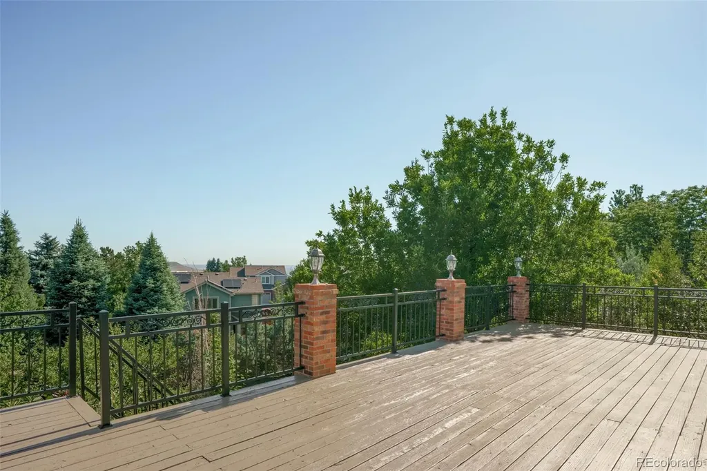 16627 W 1st Avenue Golden CO 80401