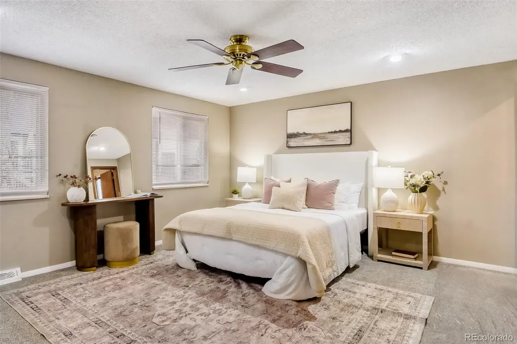 5753 S Lansing Court Englewood CO 80111