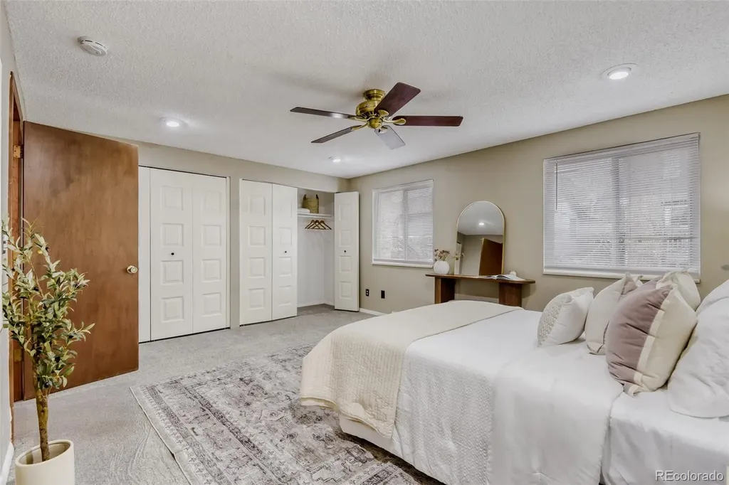 5753 S Lansing Court Englewood CO 80111