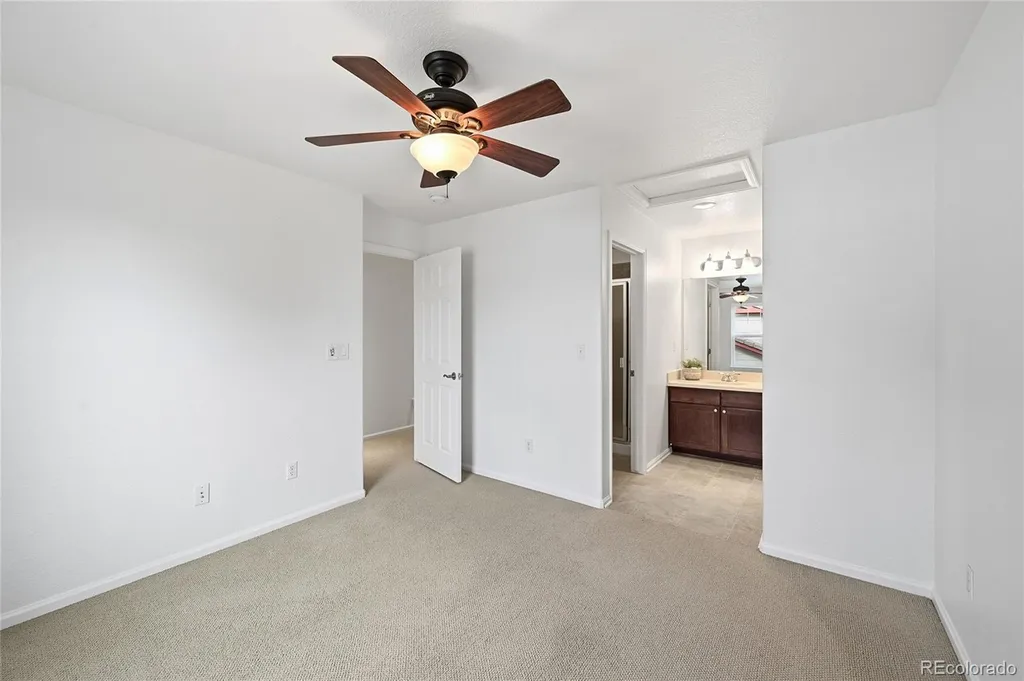 21267 E Eastman Drive Aurora CO 80013