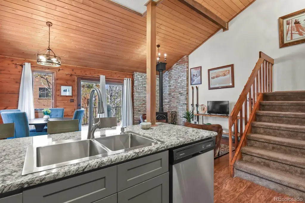 30671 Sun Creek Drive Evergreen CO 80439