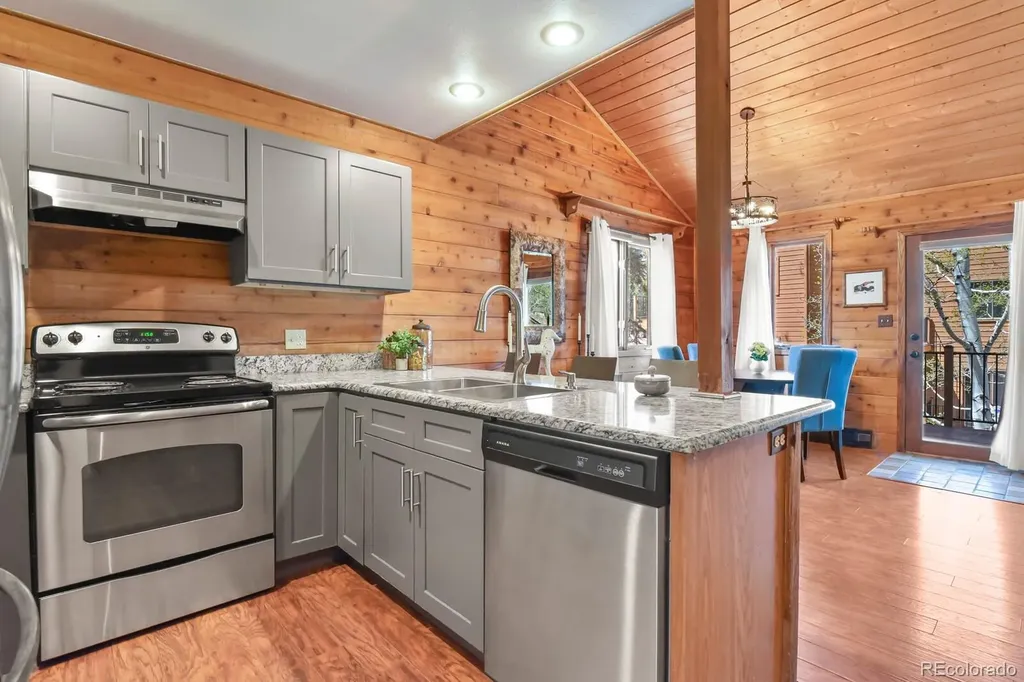 30671 Sun Creek Drive Evergreen CO 80439