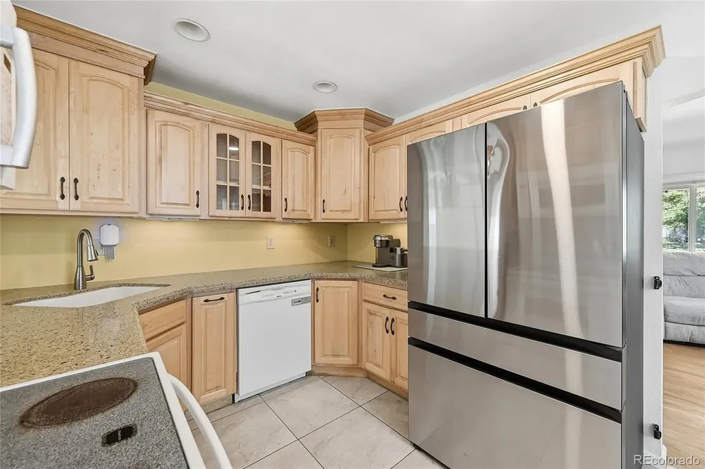 2309 Newark Street Aurora CO 80010
