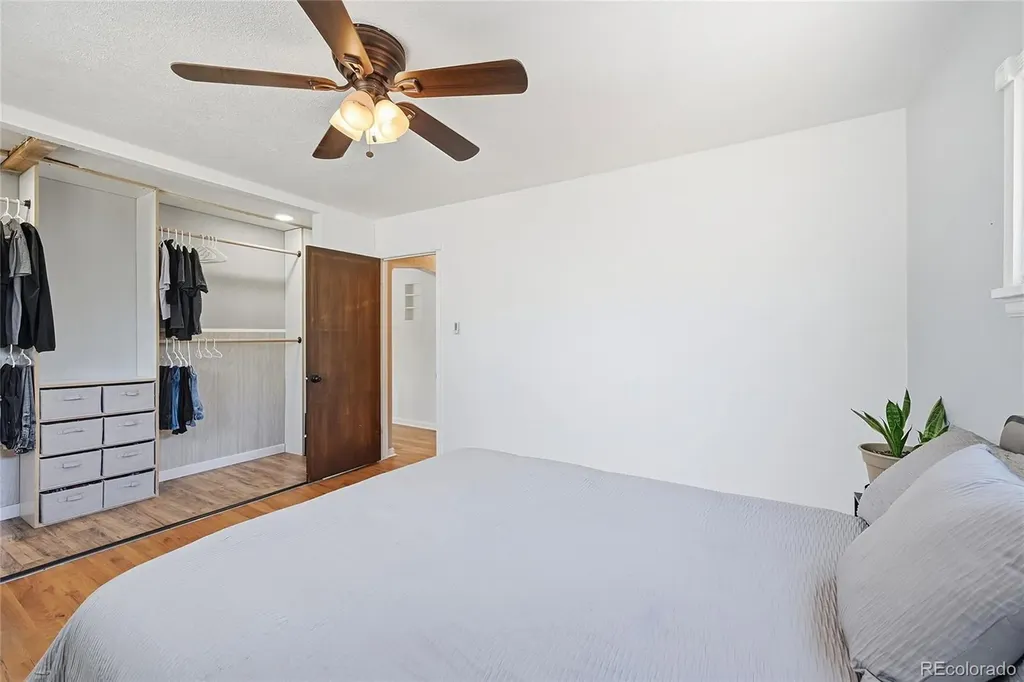 2309 Newark Street Aurora CO 80010