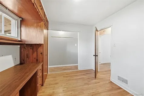 2309 Newark Street Aurora CO 80010