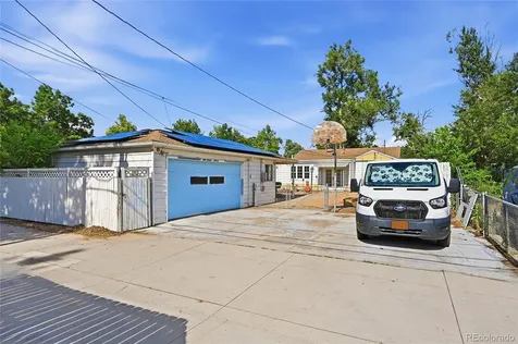 2309 Newark Street Aurora CO 80010