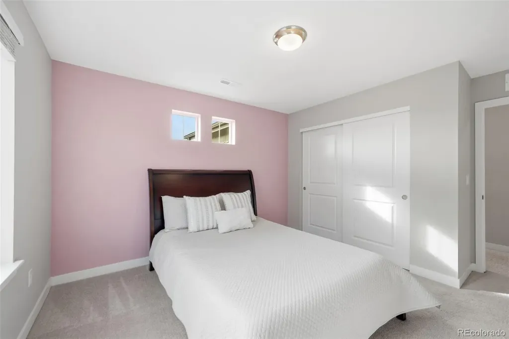 17668 Eclipse Street Broomfield CO 80023