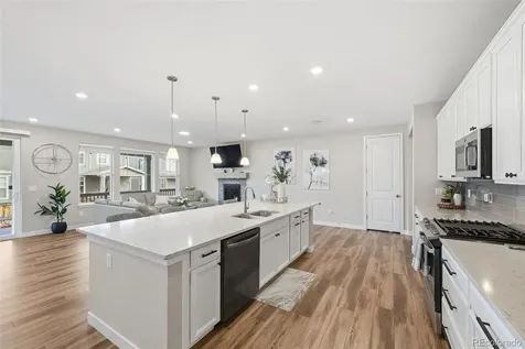 17668 Eclipse Street Broomfield CO 80023