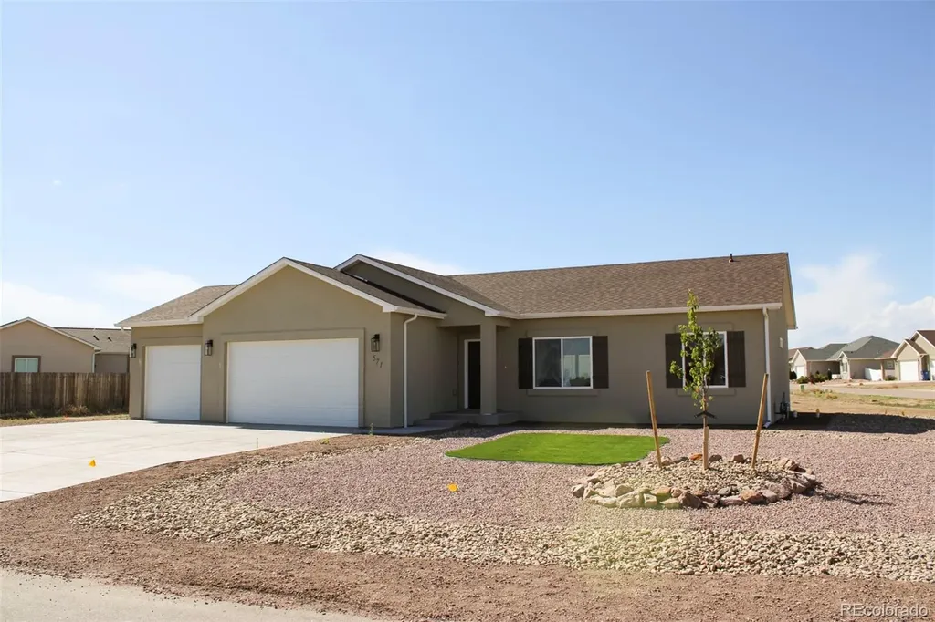 571 N Campbell Drive Pueblo West CO 81007