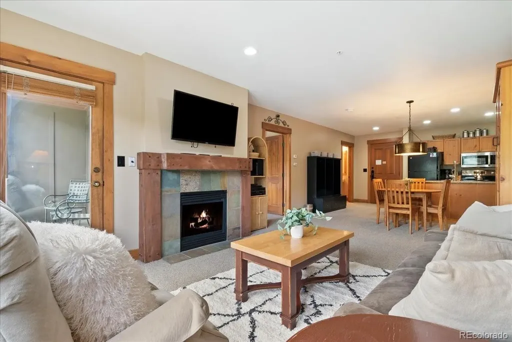 53 Hunki Dori Court Dillon CO 80435
