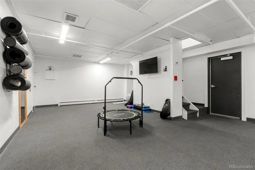 955 Eudora Street Denver CO 80220