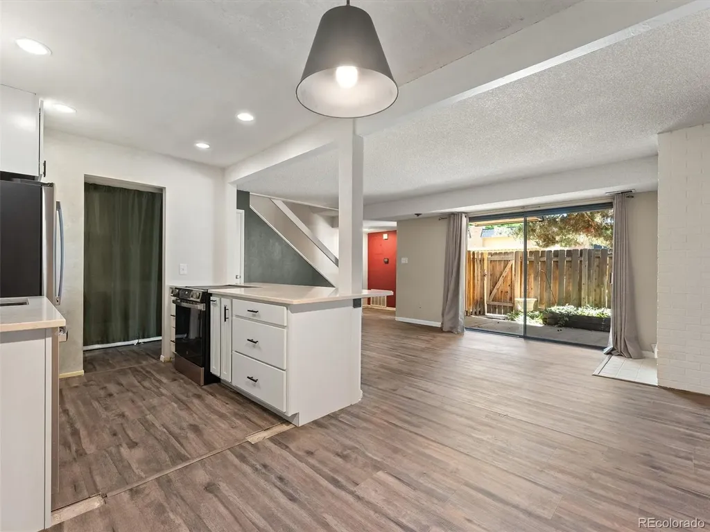 7995 E Mississippi Avenue Denver CO 80247