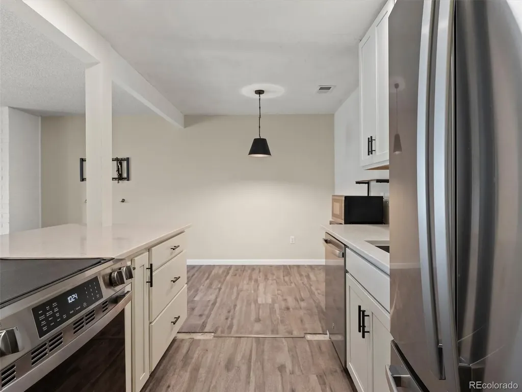 7995 E Mississippi Avenue Denver CO 80247