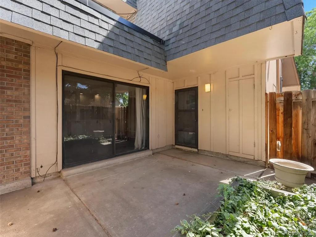 7995 E Mississippi Avenue Denver CO 80247