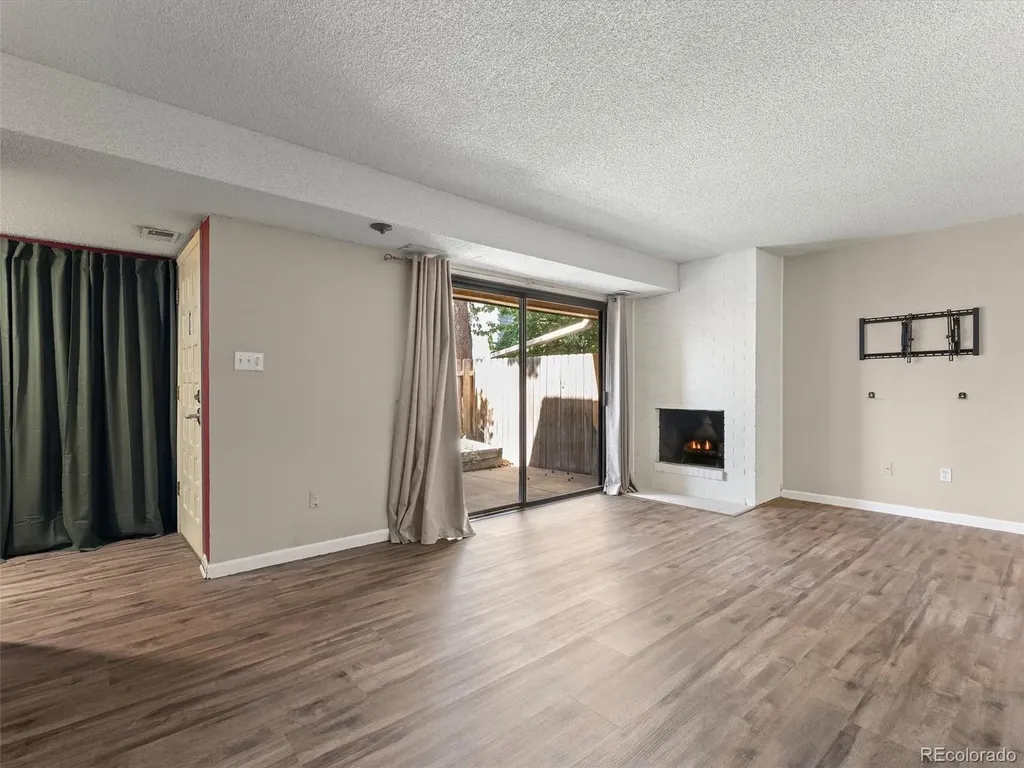 7995 E Mississippi Avenue Denver CO 80247
