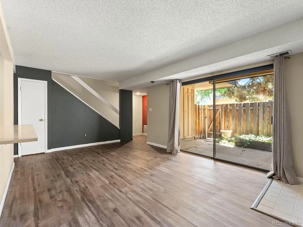 7995 E Mississippi Avenue Denver CO 80247