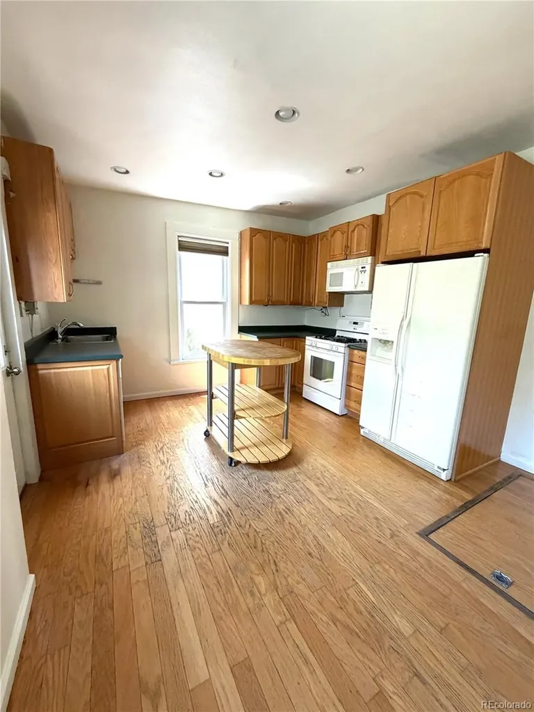 2136 N Lafayette Street Denver CO 80205