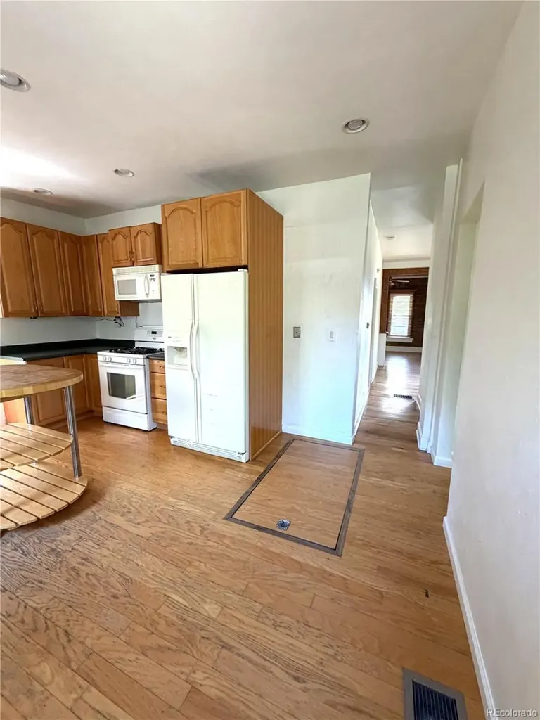2136 N Lafayette Street Denver CO 80205