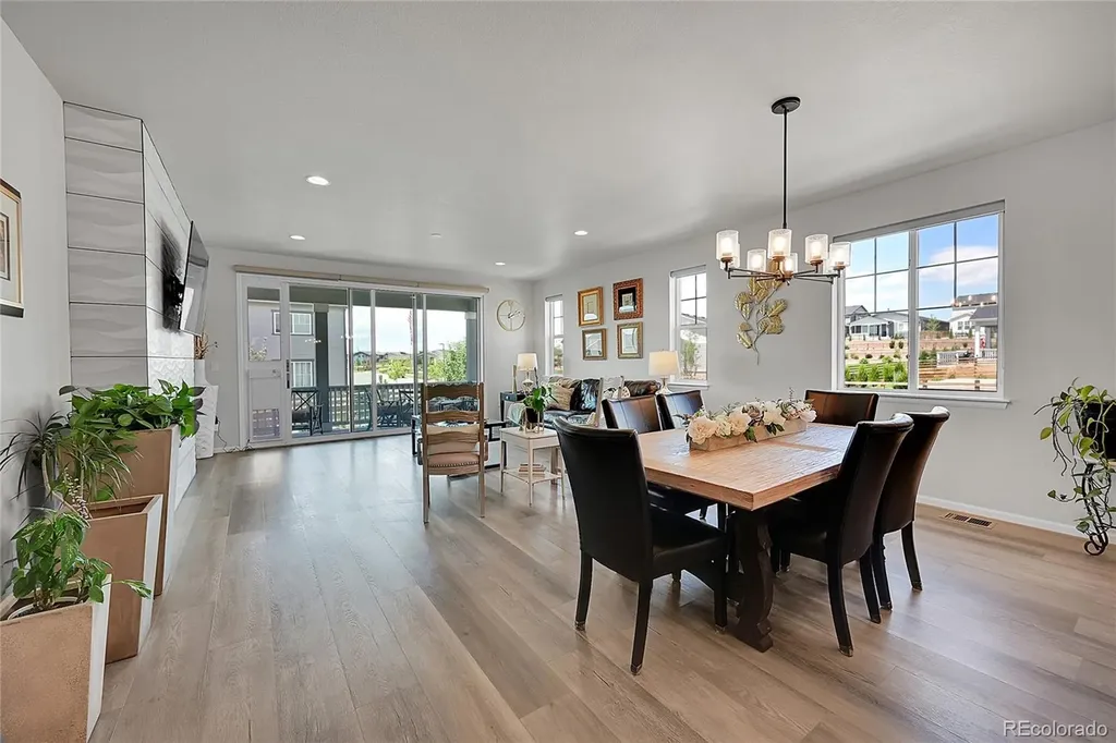 3891 Eaton Park Street Aurora CO 80019