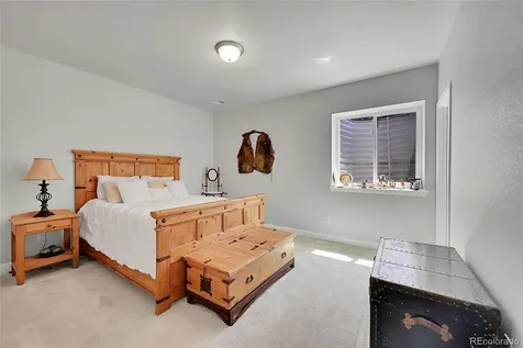 3891 Eaton Park Street Aurora CO 80019