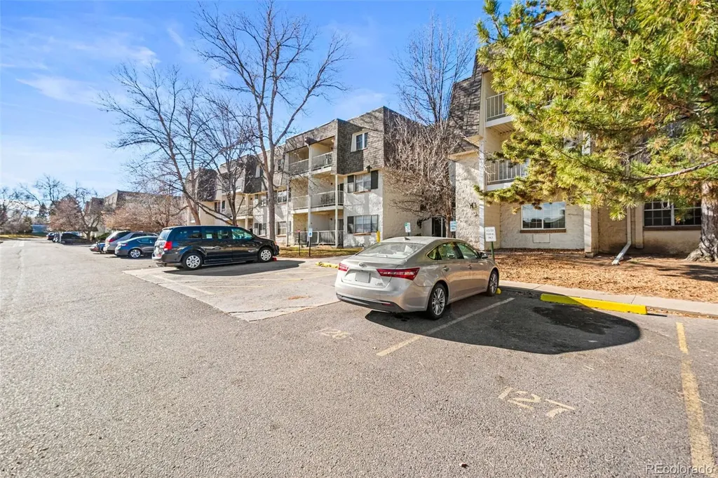 2225 S Jasmine Street Denver CO 80222