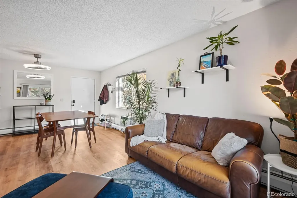 2225 S Jasmine Street Denver CO 80222