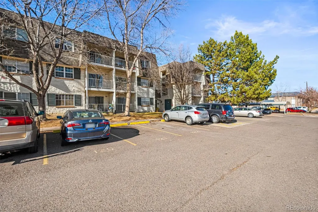 2225 S Jasmine Street Denver CO 80222