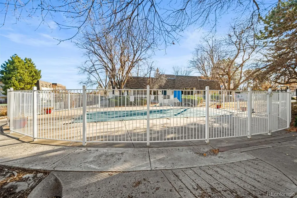 2225 S Jasmine Street Denver CO 80222