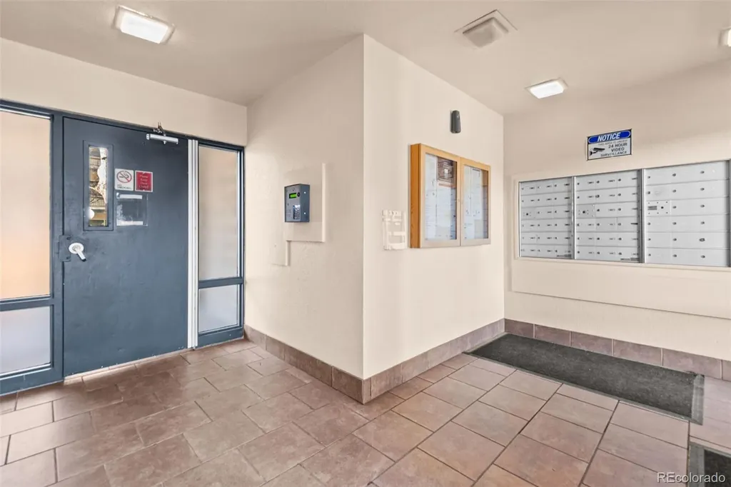 2225 S Jasmine Street Denver CO 80222