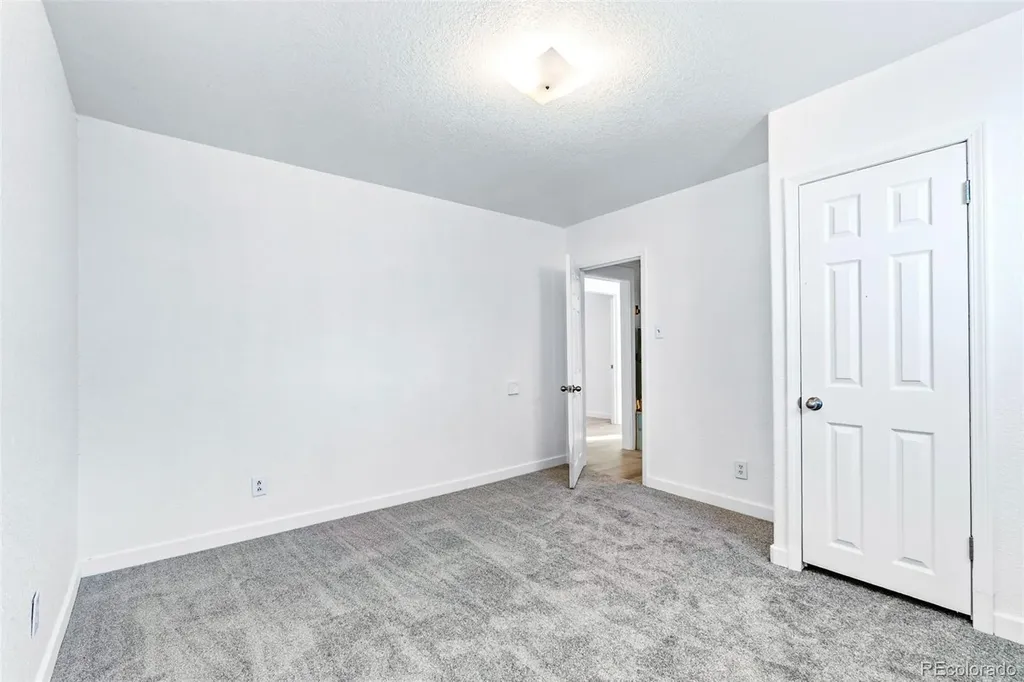 6743 King Street Denver CO 80221