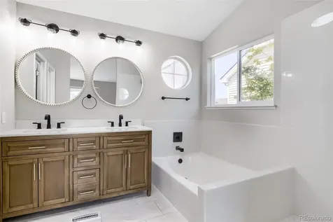 20339 E Powers Place Centennial CO 80015