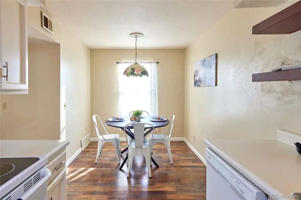7665 E Eastman Avenue Denver CO 80231