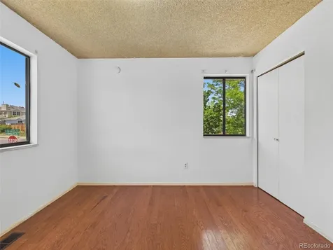 904 S Uravan Street Aurora CO 80017