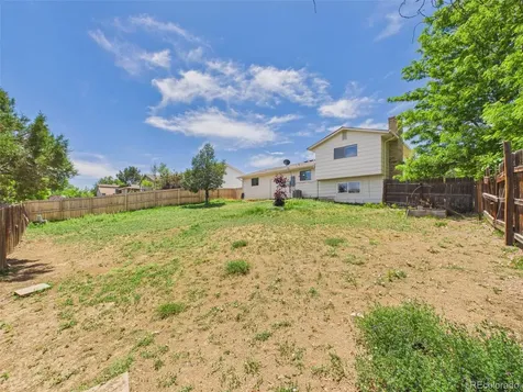 904 S Uravan Street Aurora CO 80017